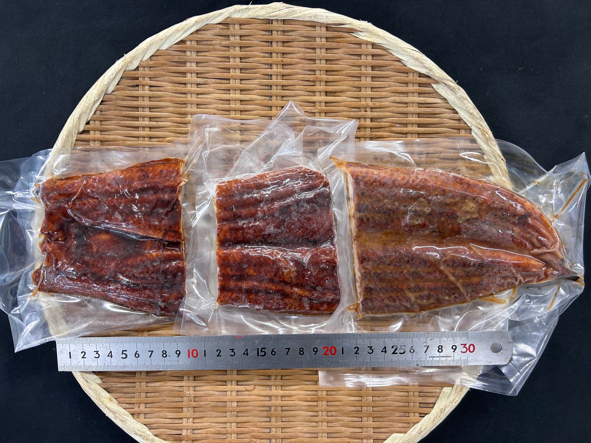lvu★ お魚　4点 GEX 金魚プロバイオフード色揚80g（4972547029980）｜その他